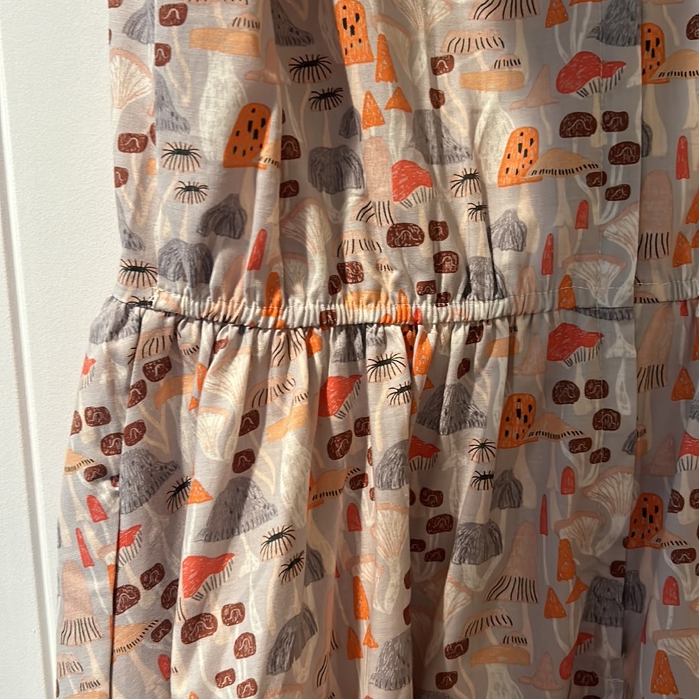 Retrolicious Mushroom Pocketed Dress With Pink Wrap Cardigan - Picture 10 of 16